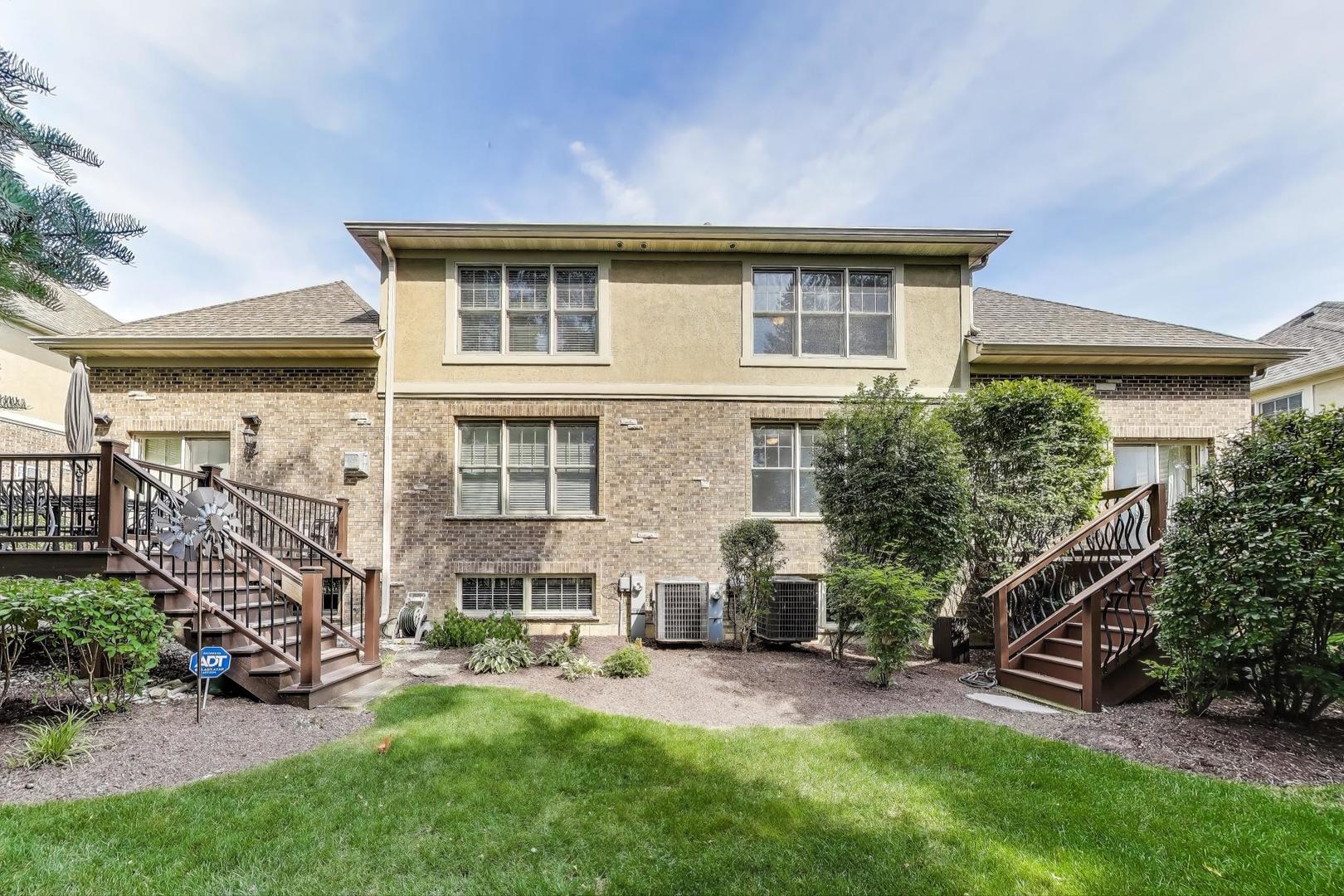 3123 Thorne Hill Court #11, Lisle, IL 60532