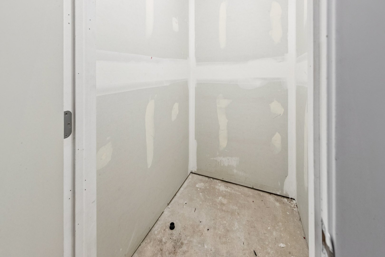1738 W Belmont Avenue #1R, Chicago, IL 60657