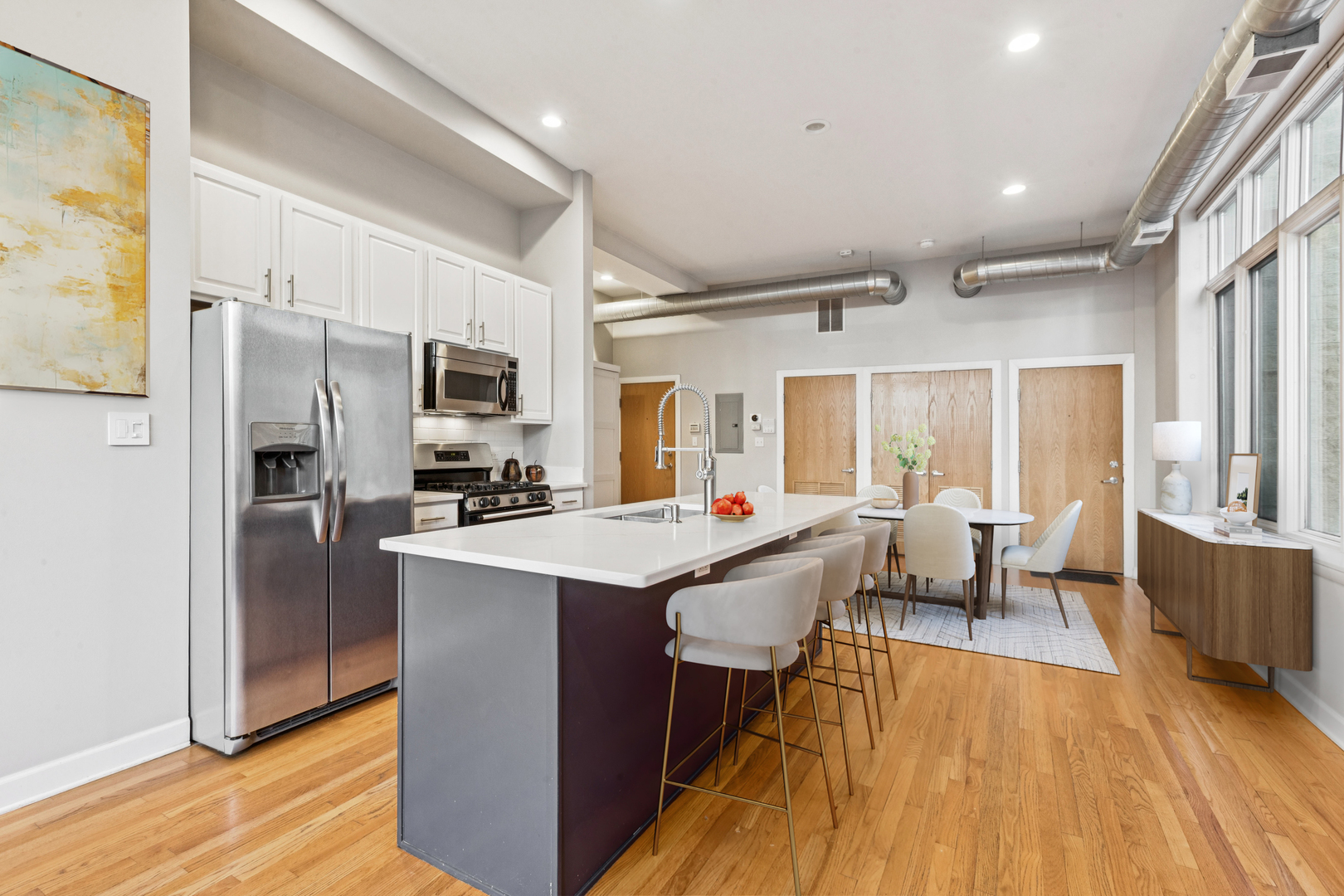 1738 W Belmont Avenue #1R, Chicago, IL 60657