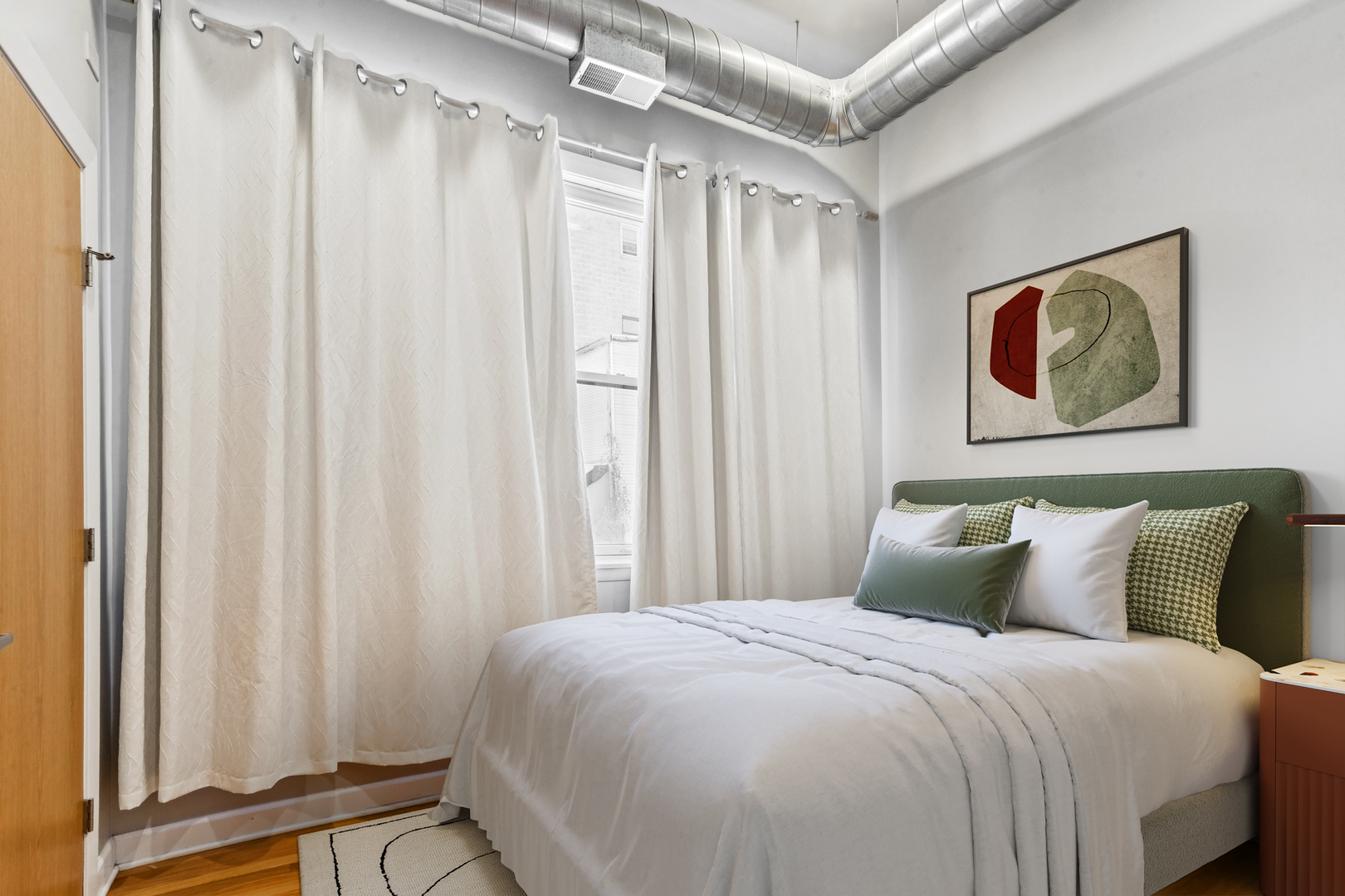 1738 W Belmont Avenue #1R, Chicago, IL 60657