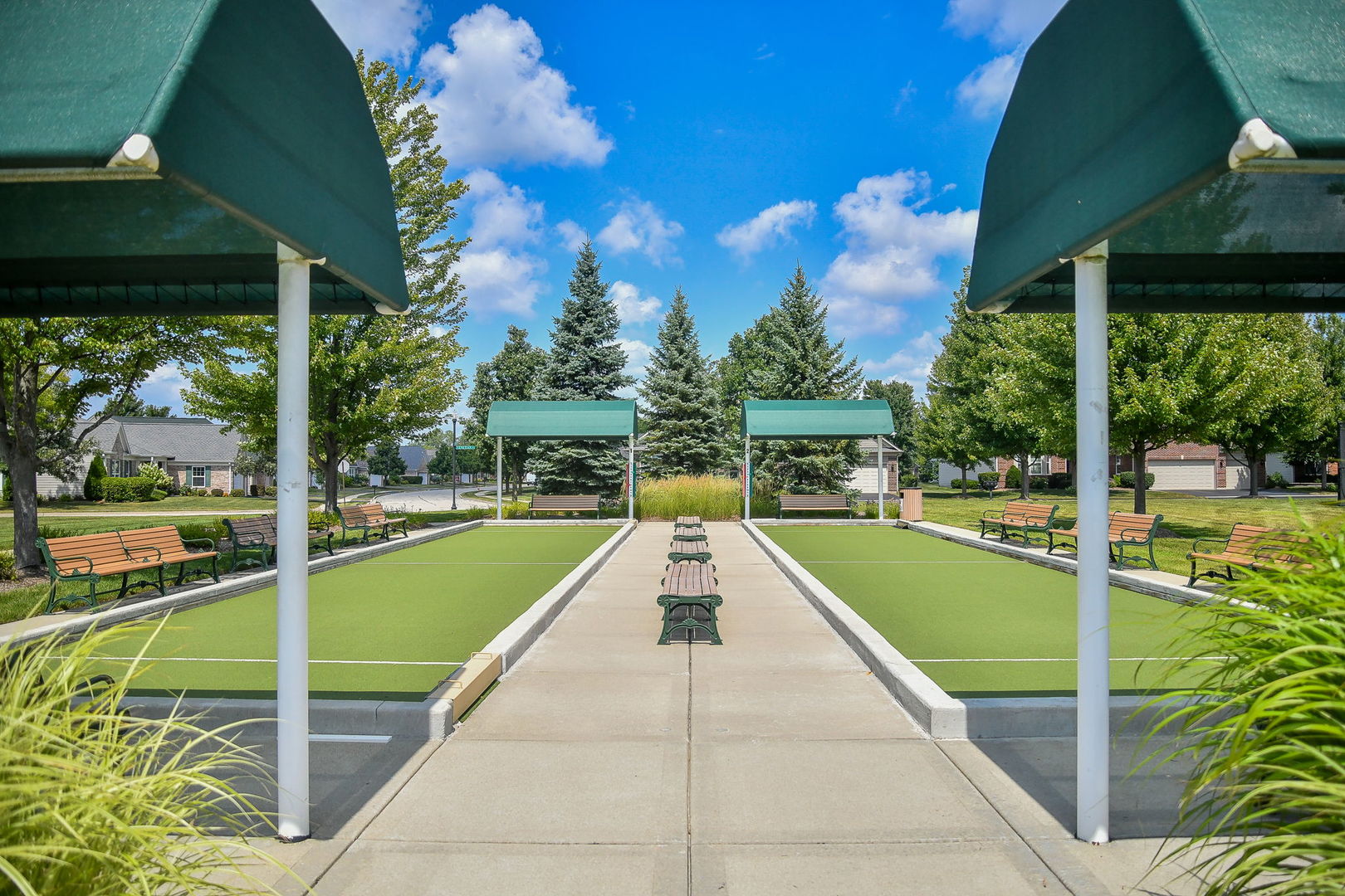 2525 Rolling, Elgin, IL 60124