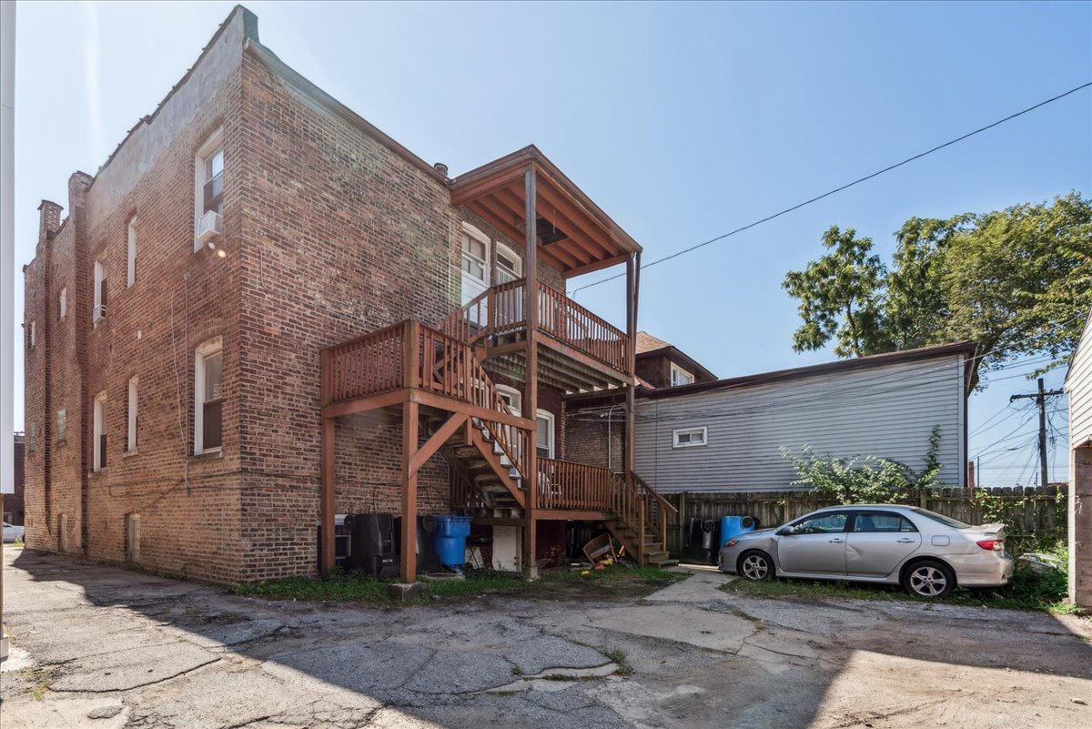 2542 E 73rd Street, Chicago, IL 60649