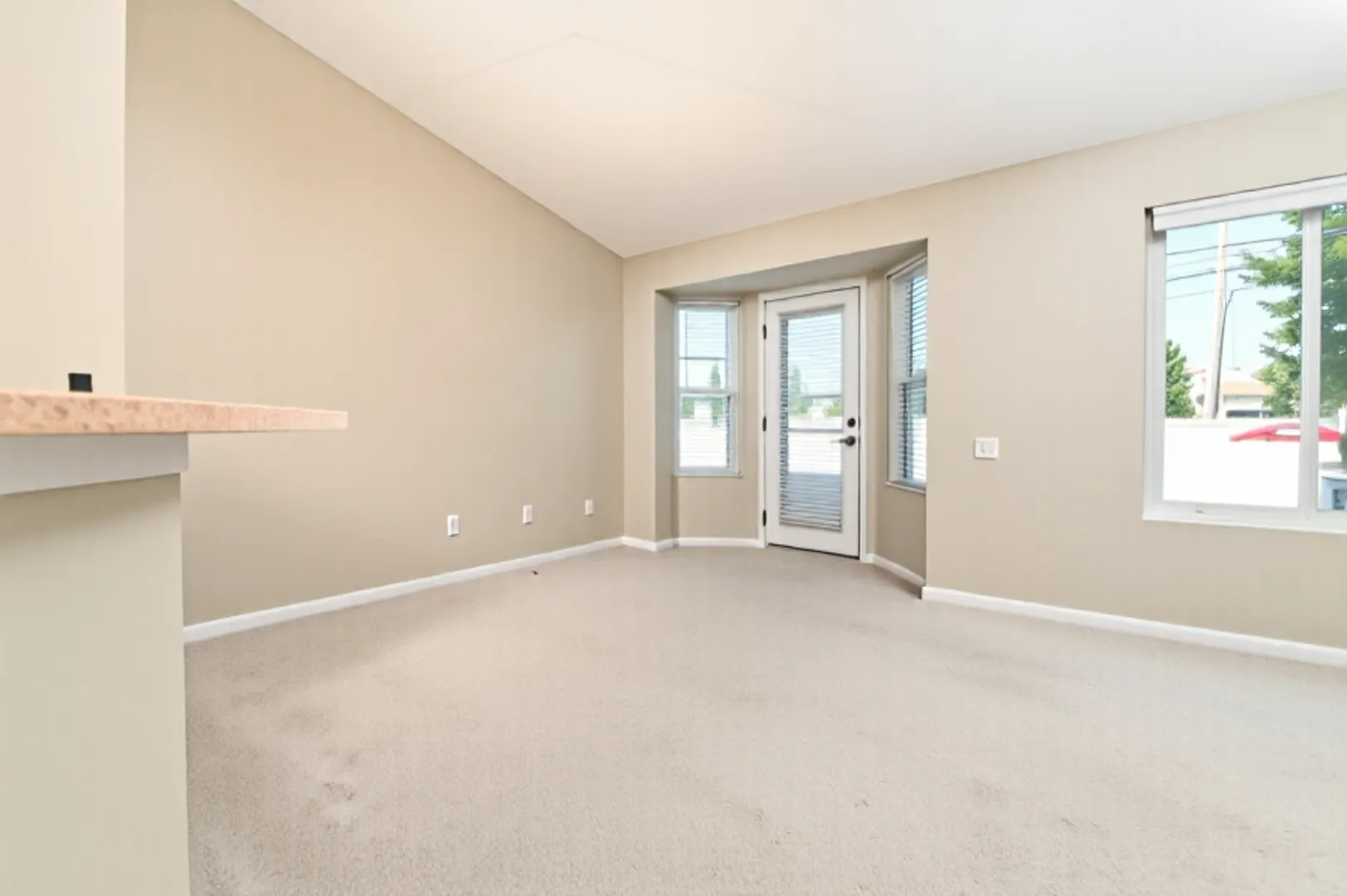 2366 Nantucket Lane, Elgin, IL 60123