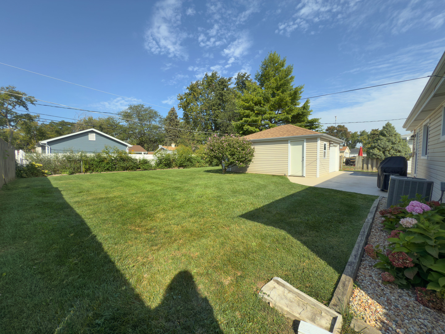 354 N 3rd Avenue, Villa Park, IL 60181
