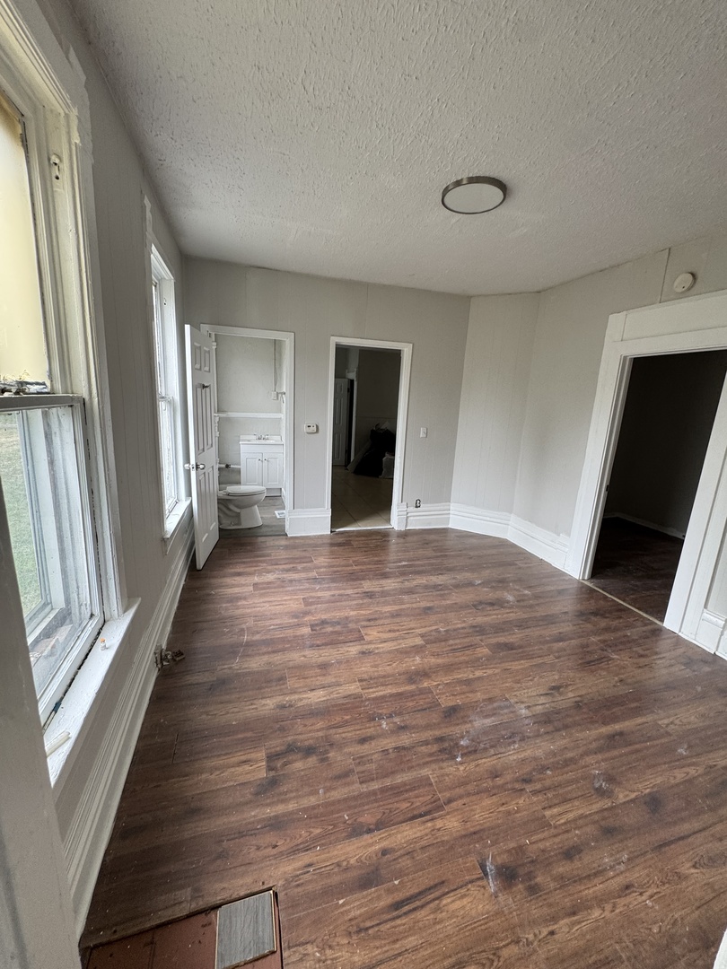1302 W Butler Street, Peoria, IL 61605