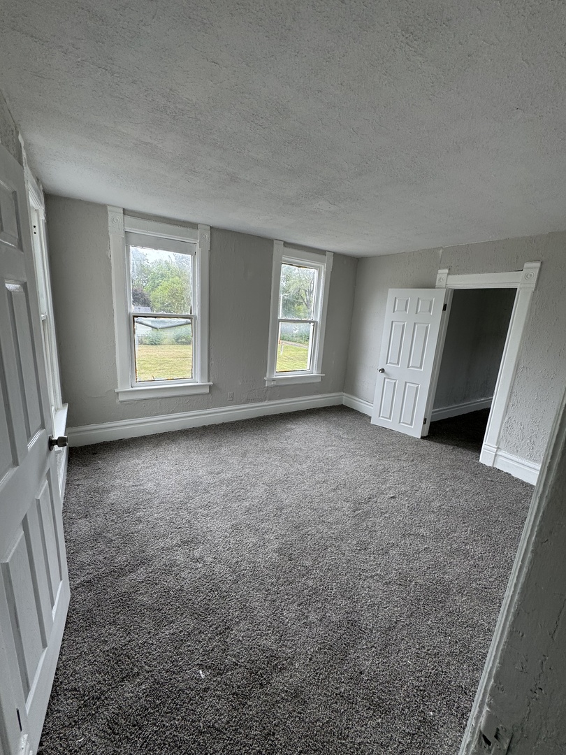 1302 W Butler Street, Peoria, IL 61605