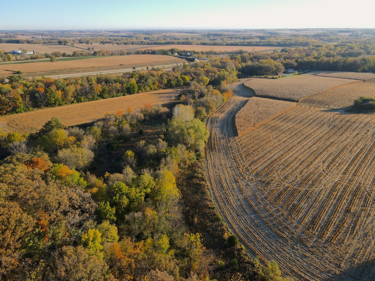 000 US BUSINESS 20 W Highway, Freeport, IL 61032