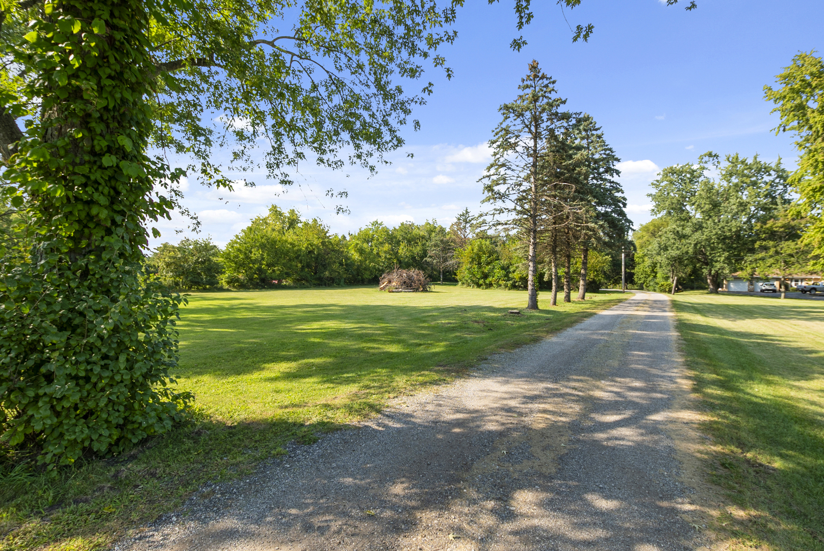 331 Old Hickory Road, New Lenox, IL 60451
