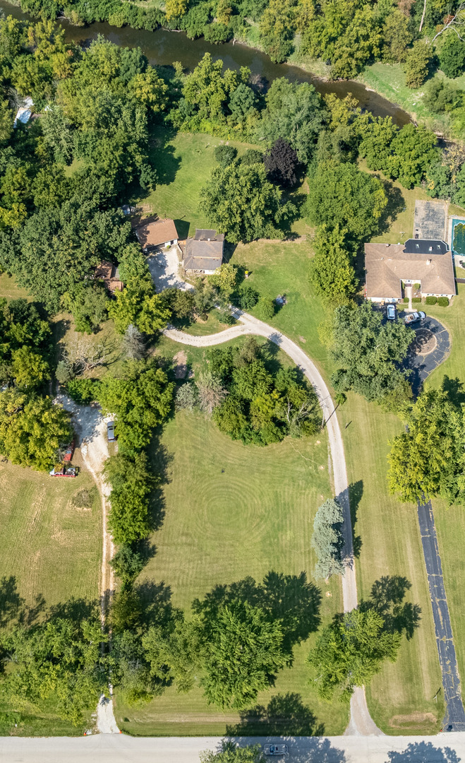 331 Old Hickory Road, New Lenox, IL 60451