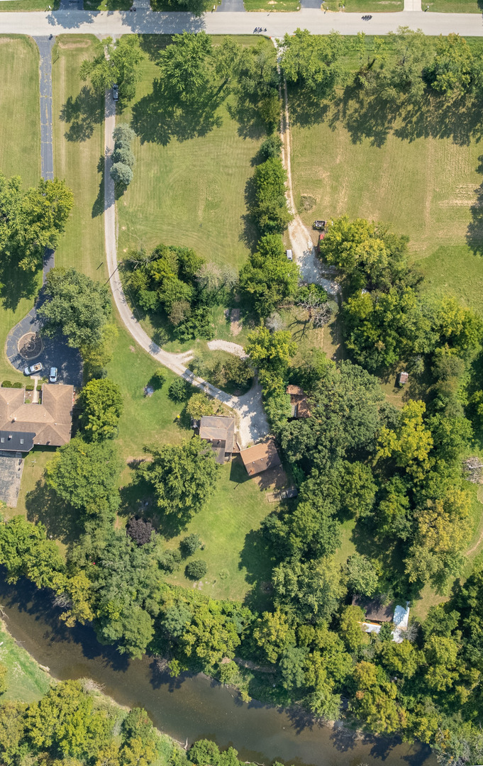 331 Old Hickory Road, New Lenox, IL 60451