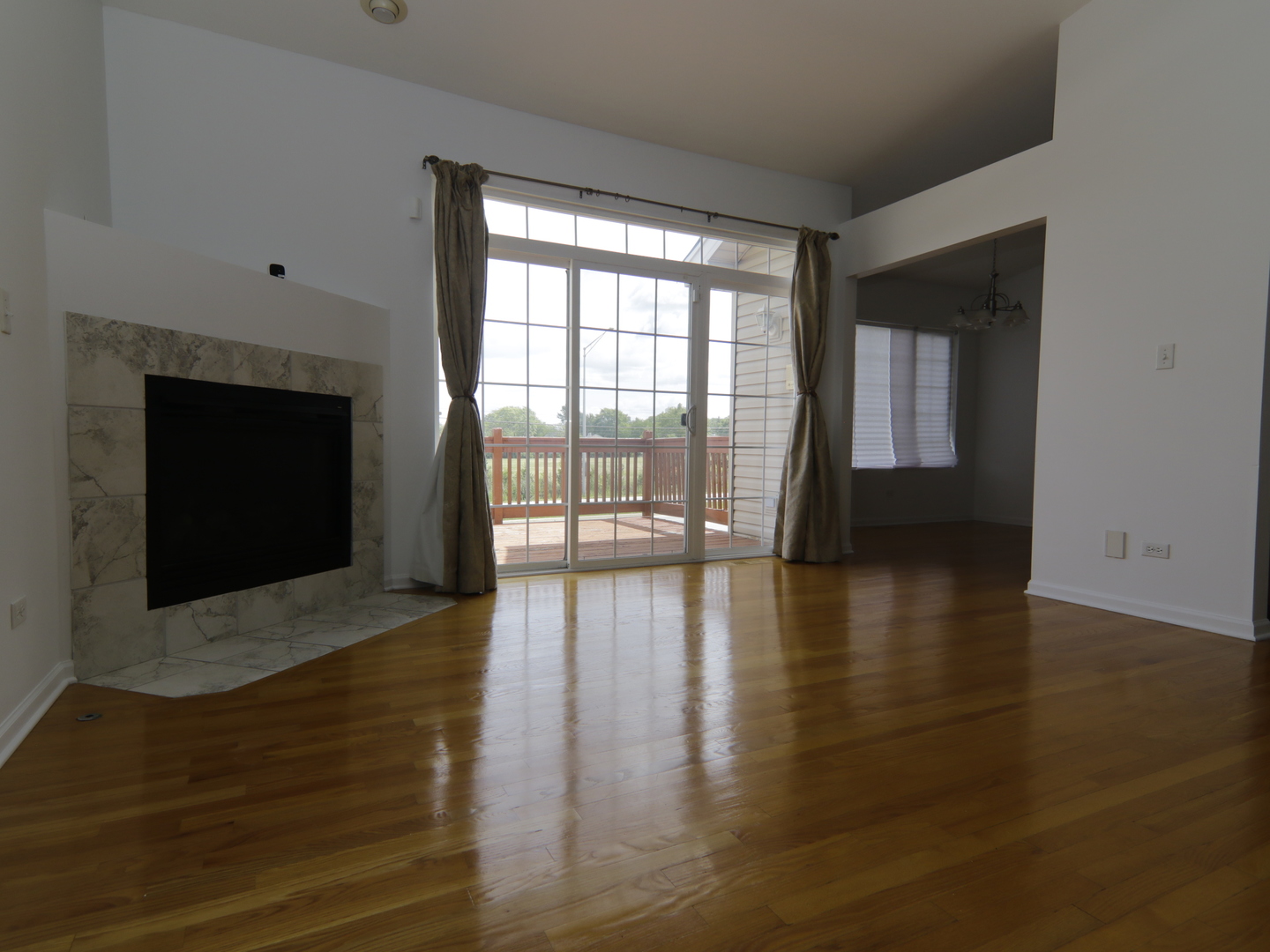 22403 Lakeshore Drive, Richton Park, IL 60471