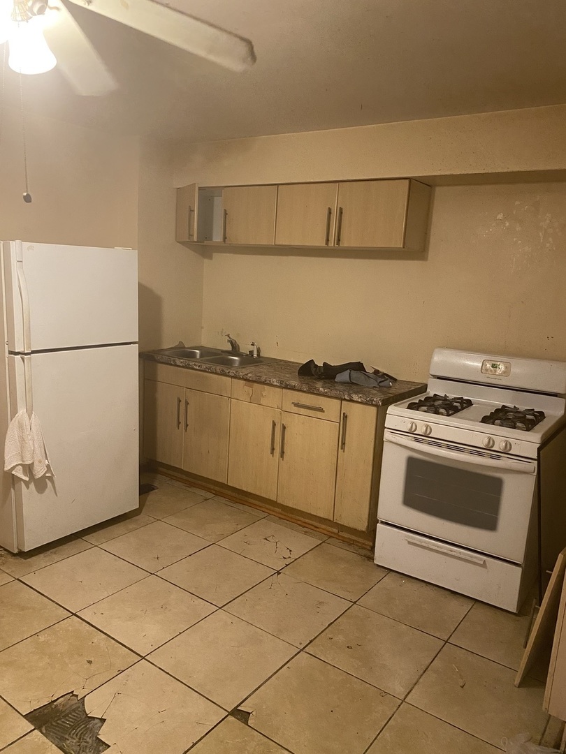 1116 W 87th Street #A, Chicago, IL 60620