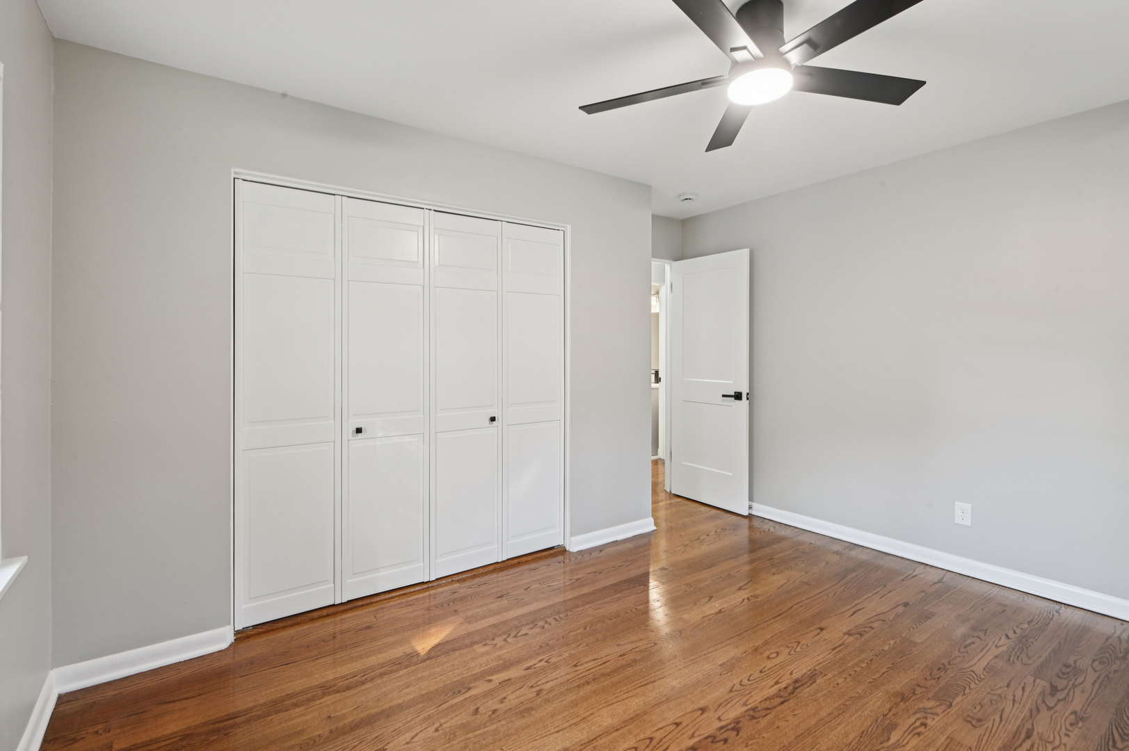 18036 Oakley Avenue, Lansing, IL 60438