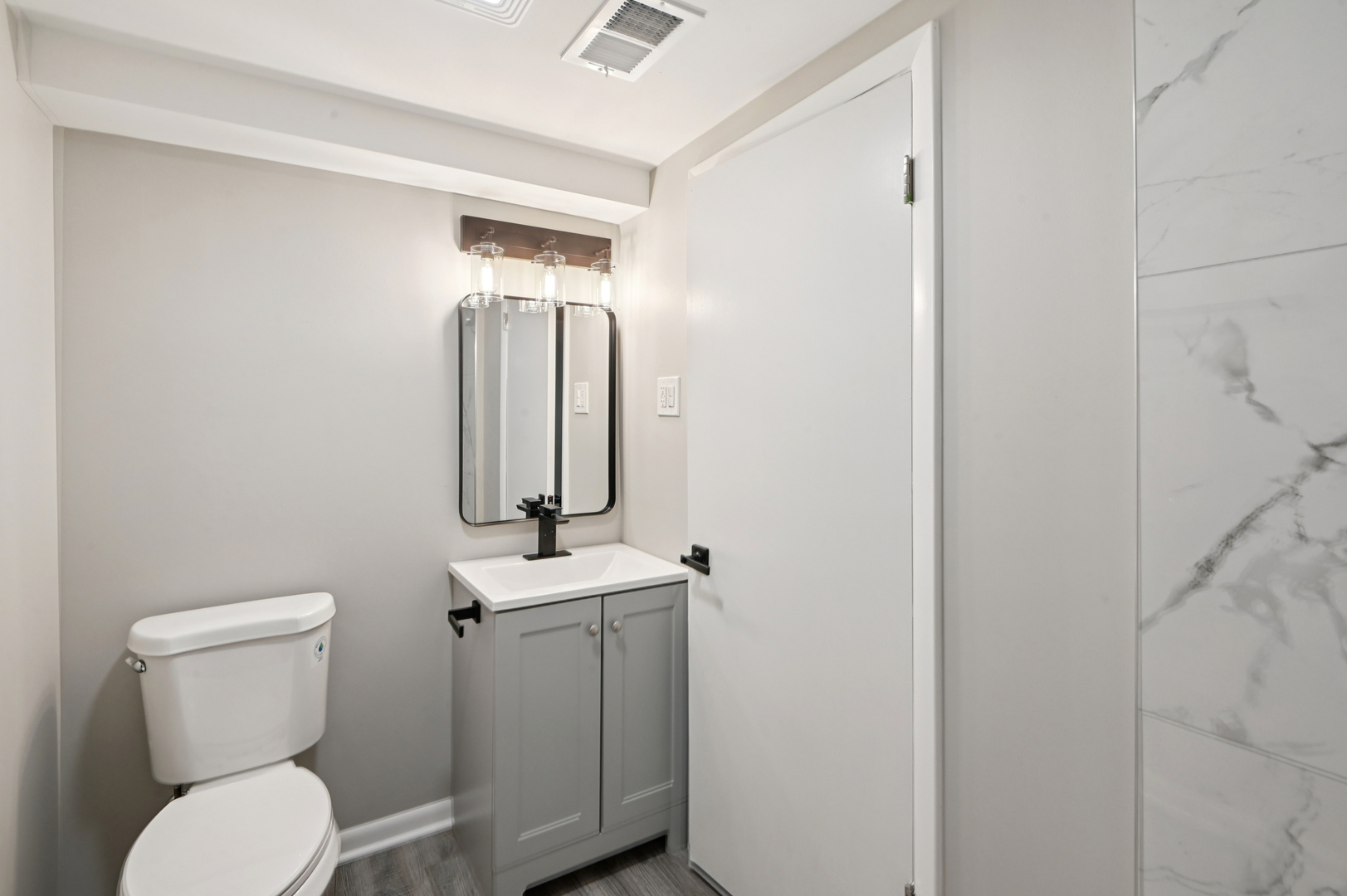 18036 Oakley Avenue, Lansing, IL 60438