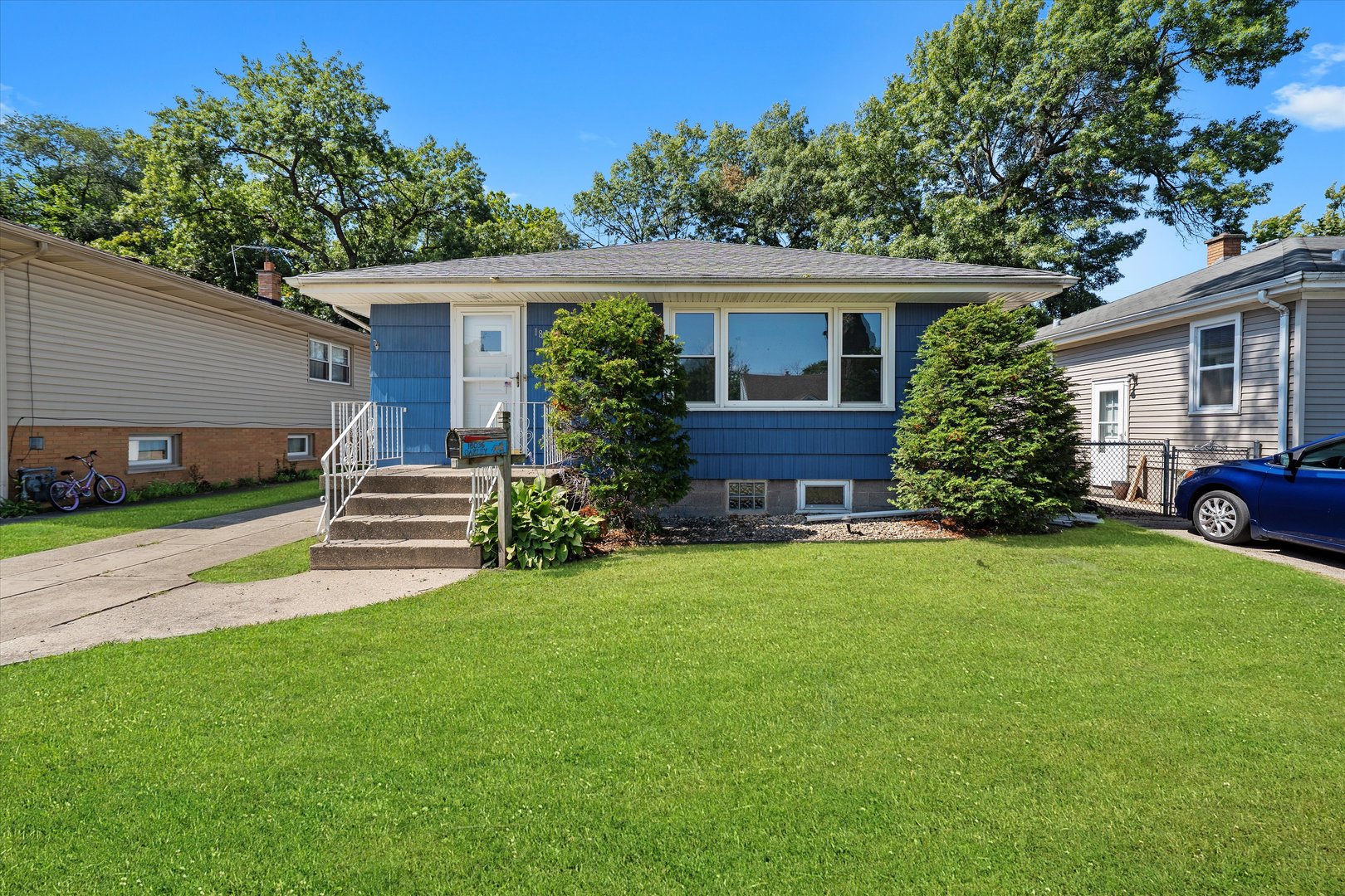 18036 Oakley Avenue, Lansing, IL 60438