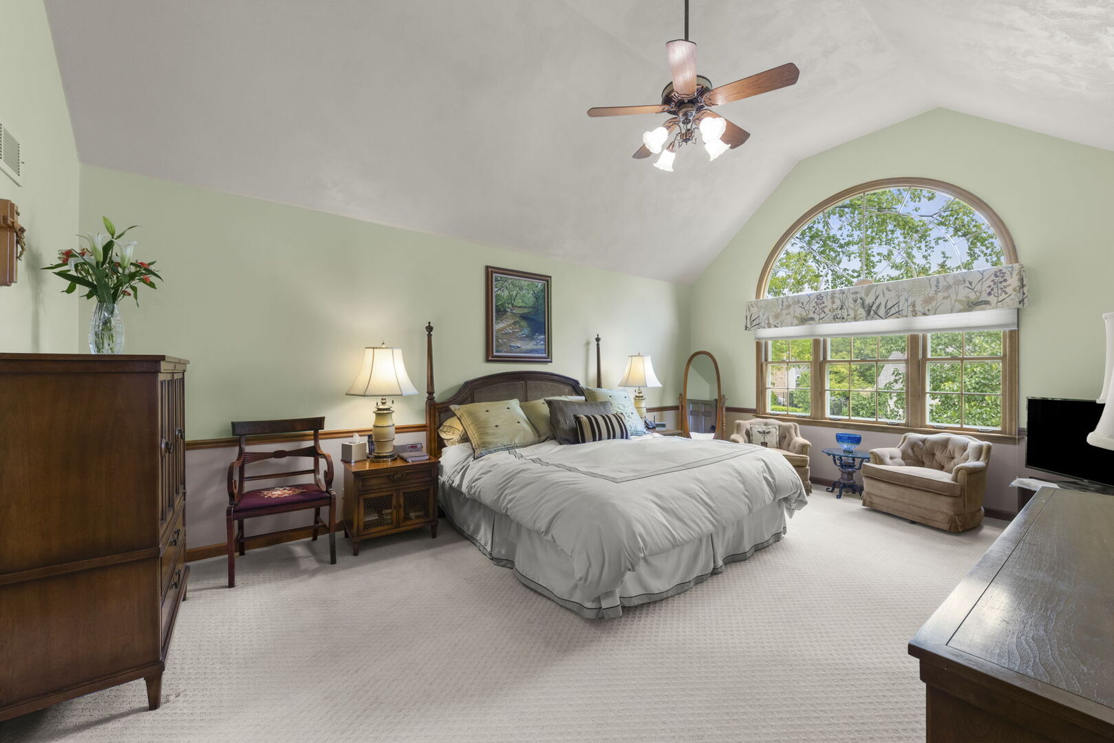 1230 Champion Forest Court, Wheaton, IL 60187