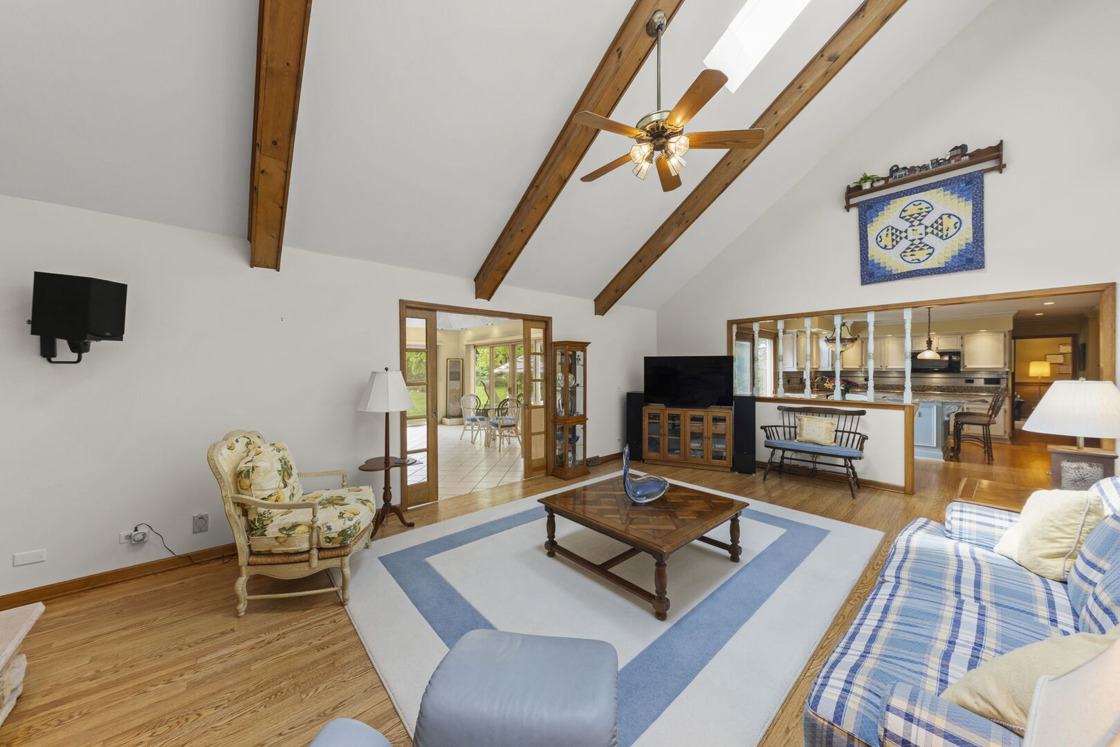 1230 Champion Forest Court, Wheaton, IL 60187