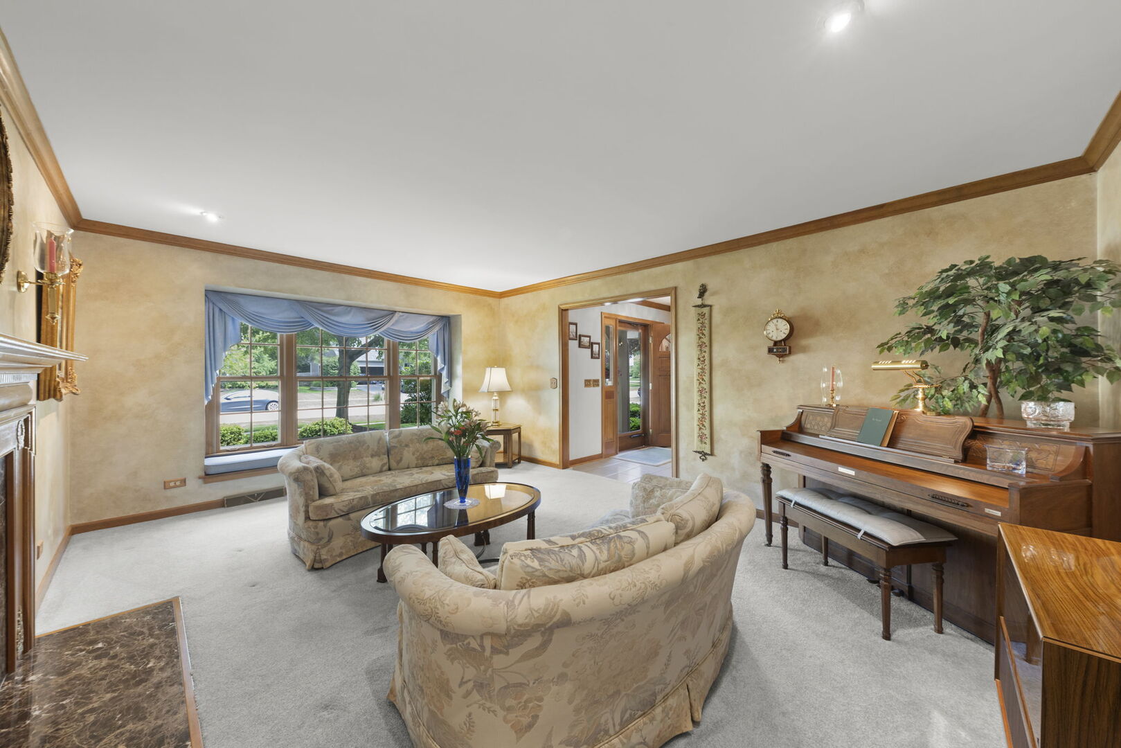 1230 Champion Forest Court, Wheaton, IL 60187