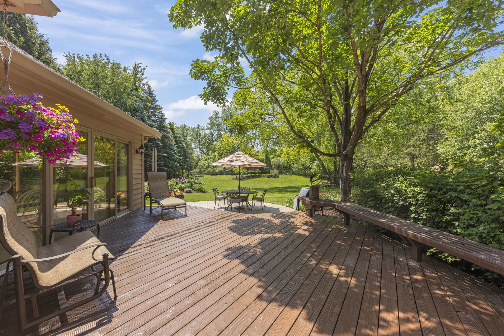 1230 Champion Forest Court, Wheaton, IL 60187
