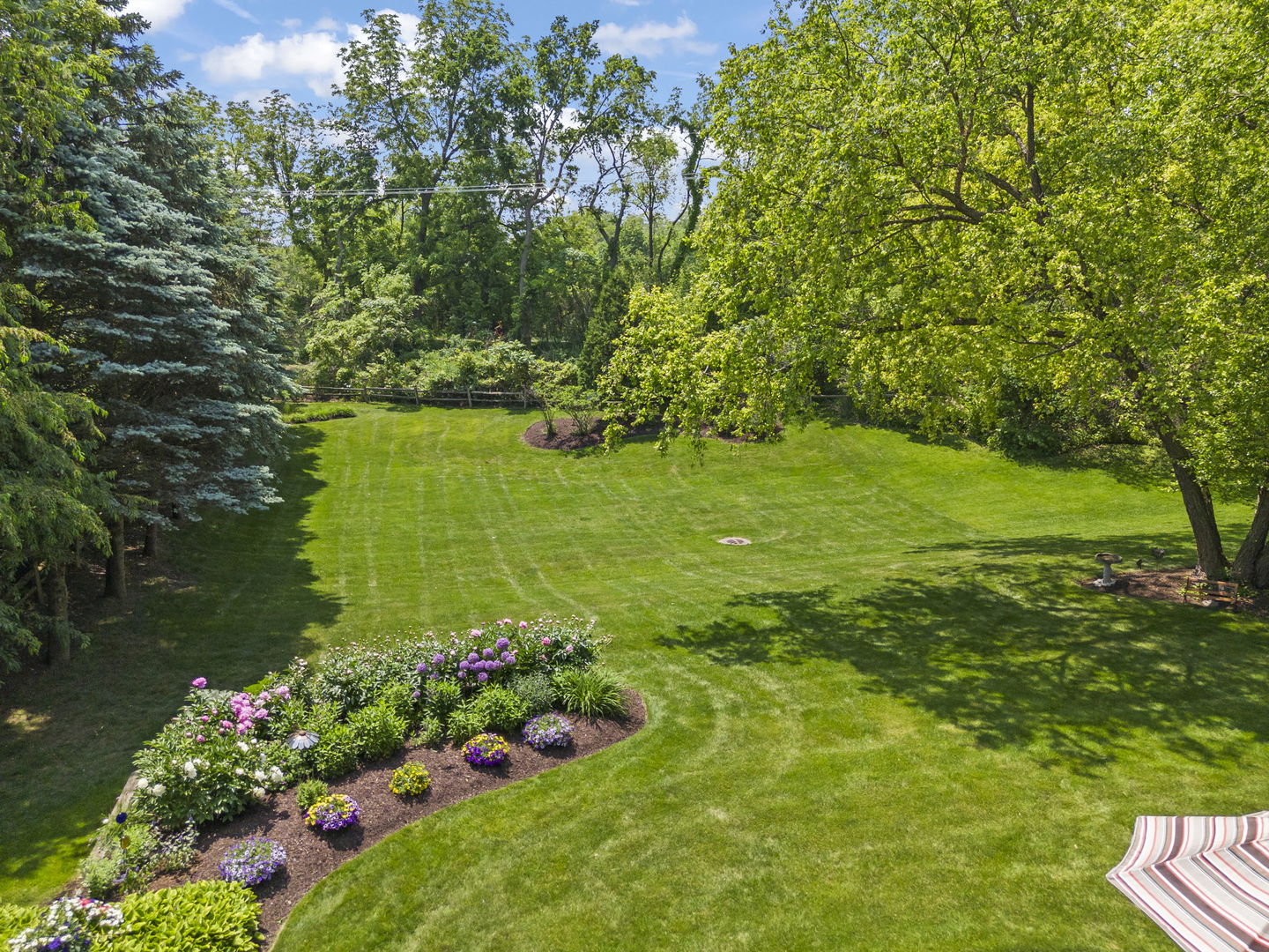 1230 Champion Forest Court, Wheaton, IL 60187