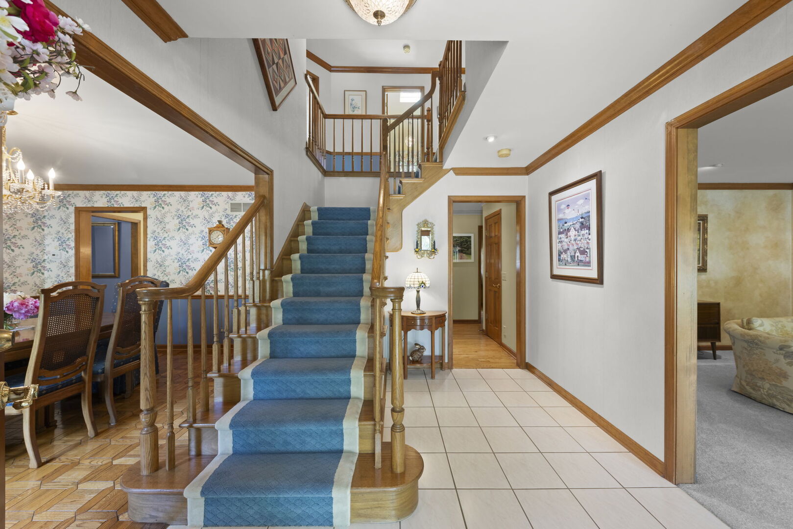 1230 Champion Forest Court, Wheaton, IL 60187