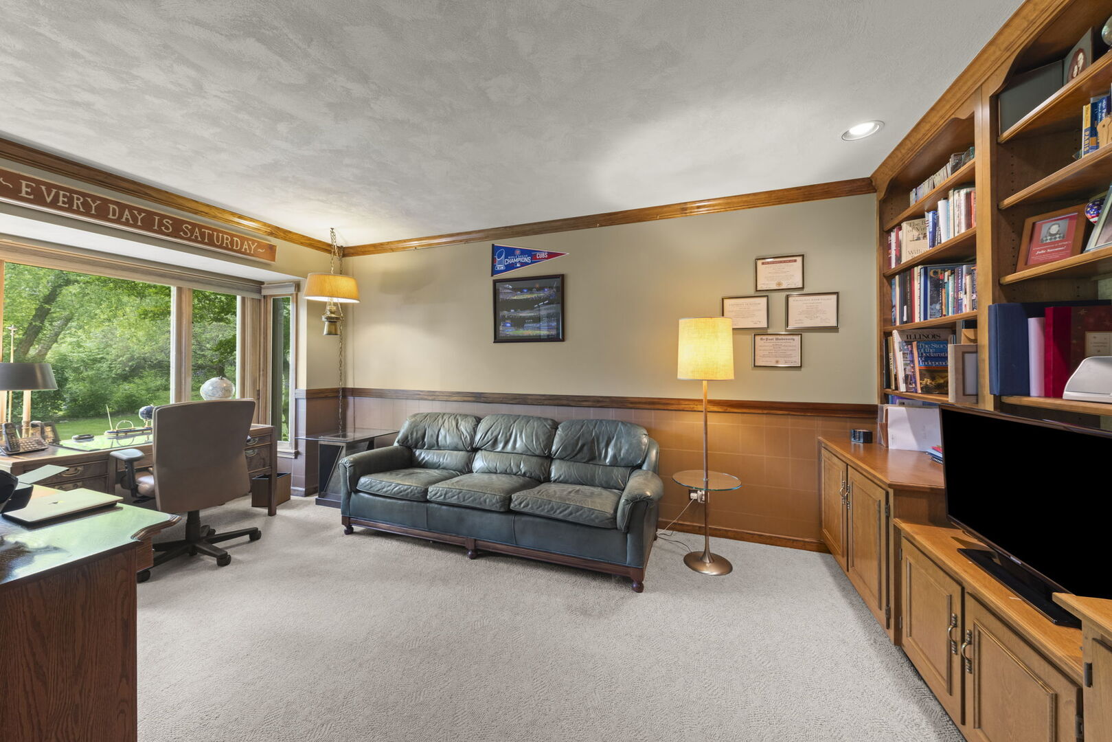 1230 Champion Forest Court, Wheaton, IL 60187