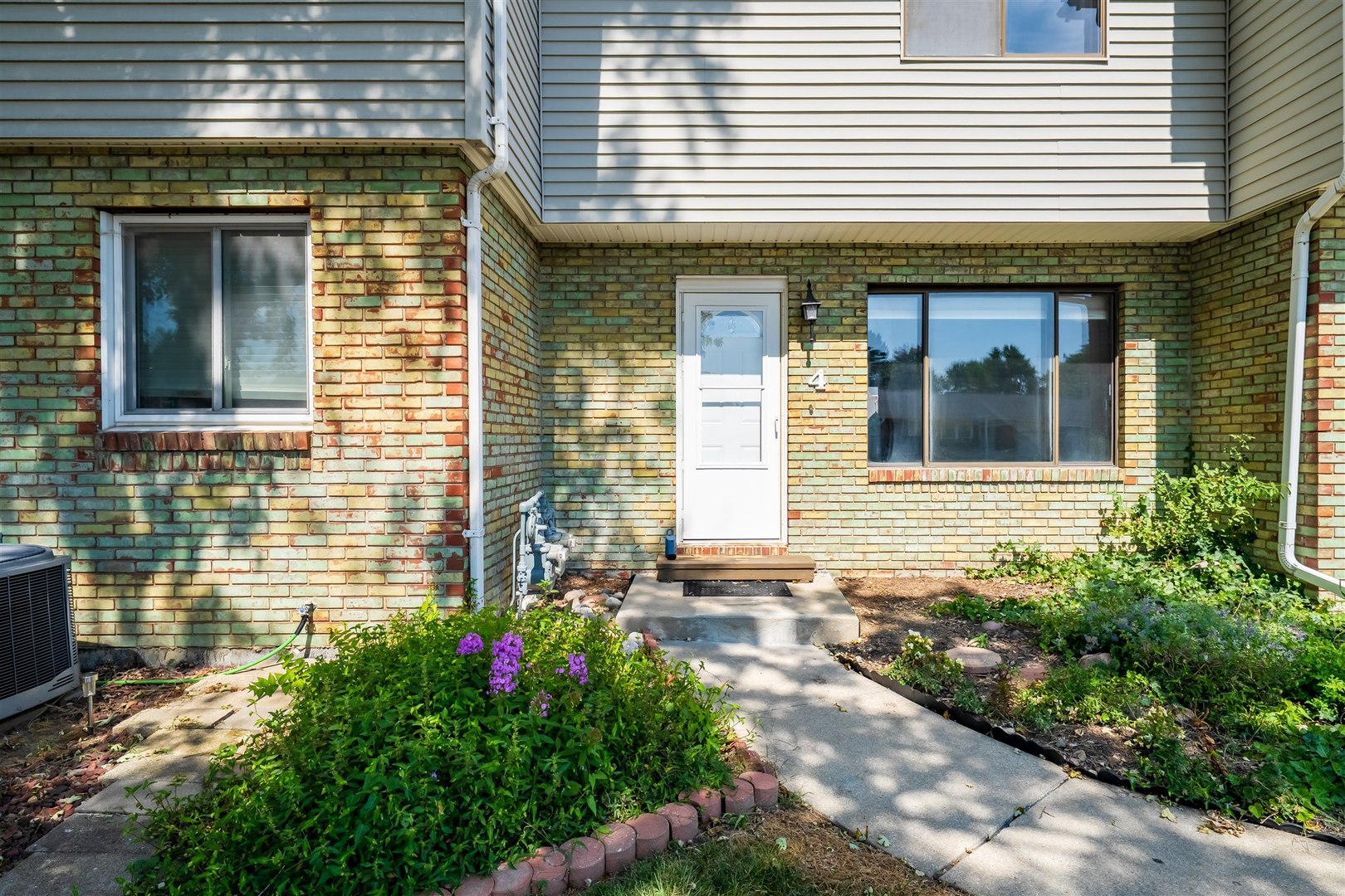1402 Keller Road #4, Normal, IL 61761