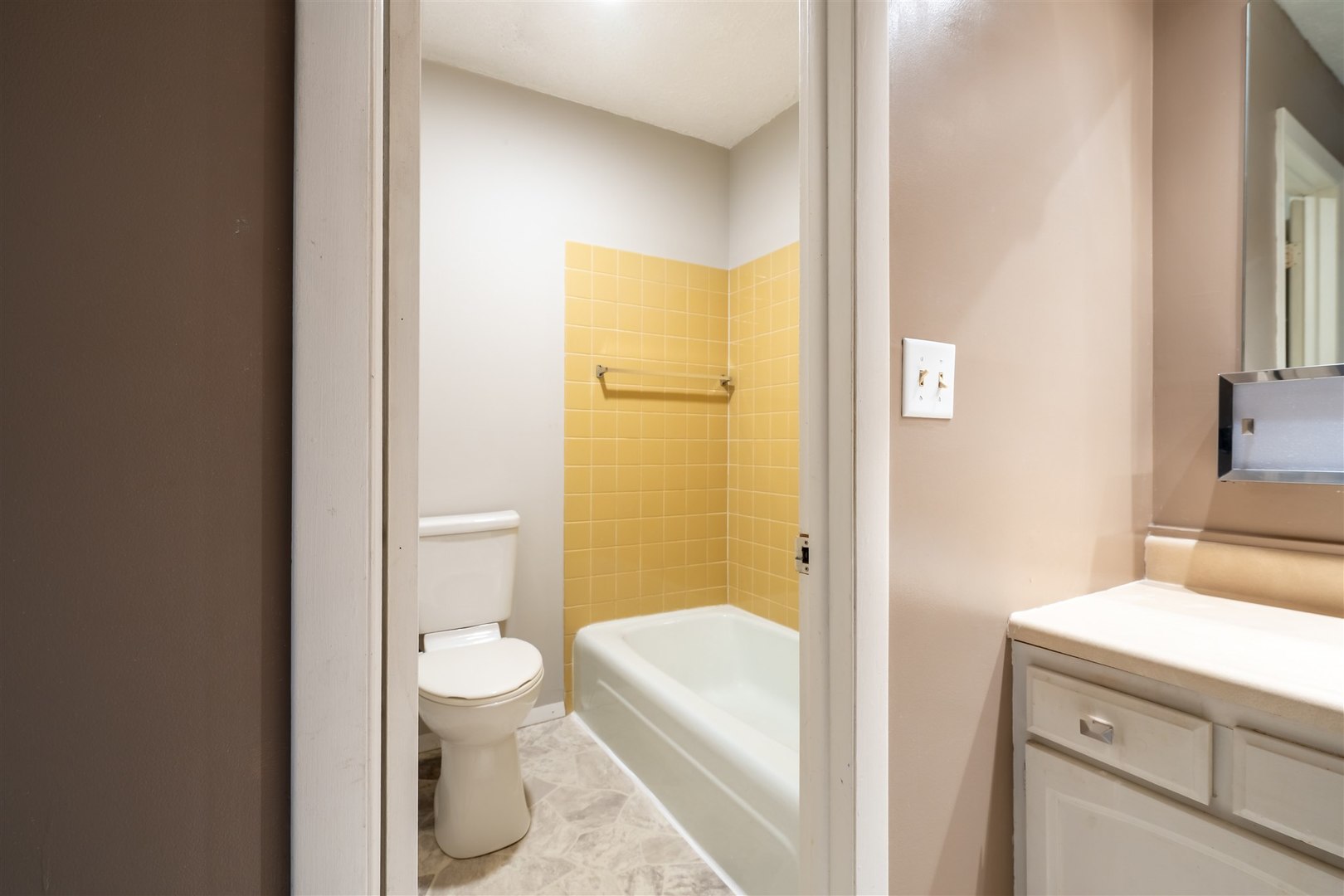 1402 Keller Road #4, Normal, IL 61761