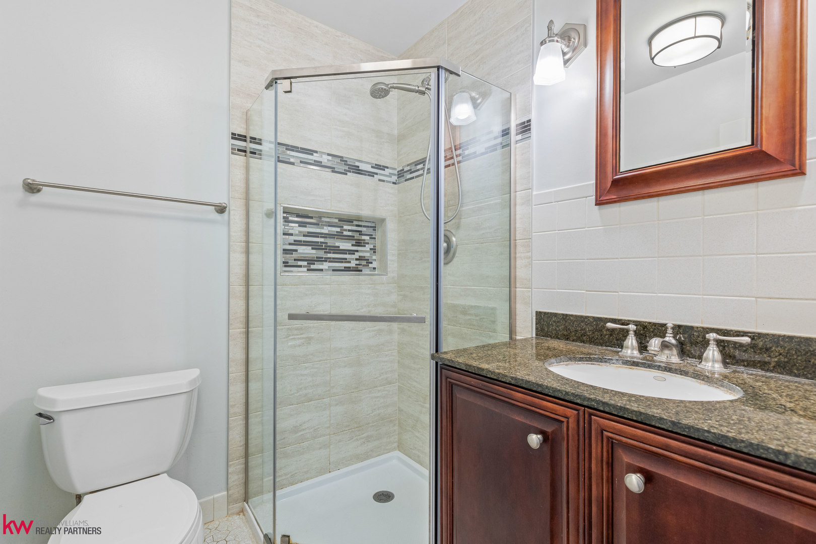 1924 Wilmette Avenue #D, Wilmette, IL 60091