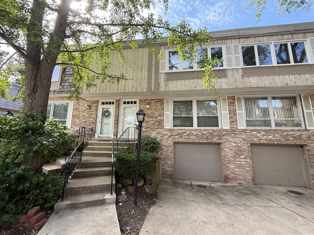 1924 Wilmette Avenue #D, Wilmette, IL 60091