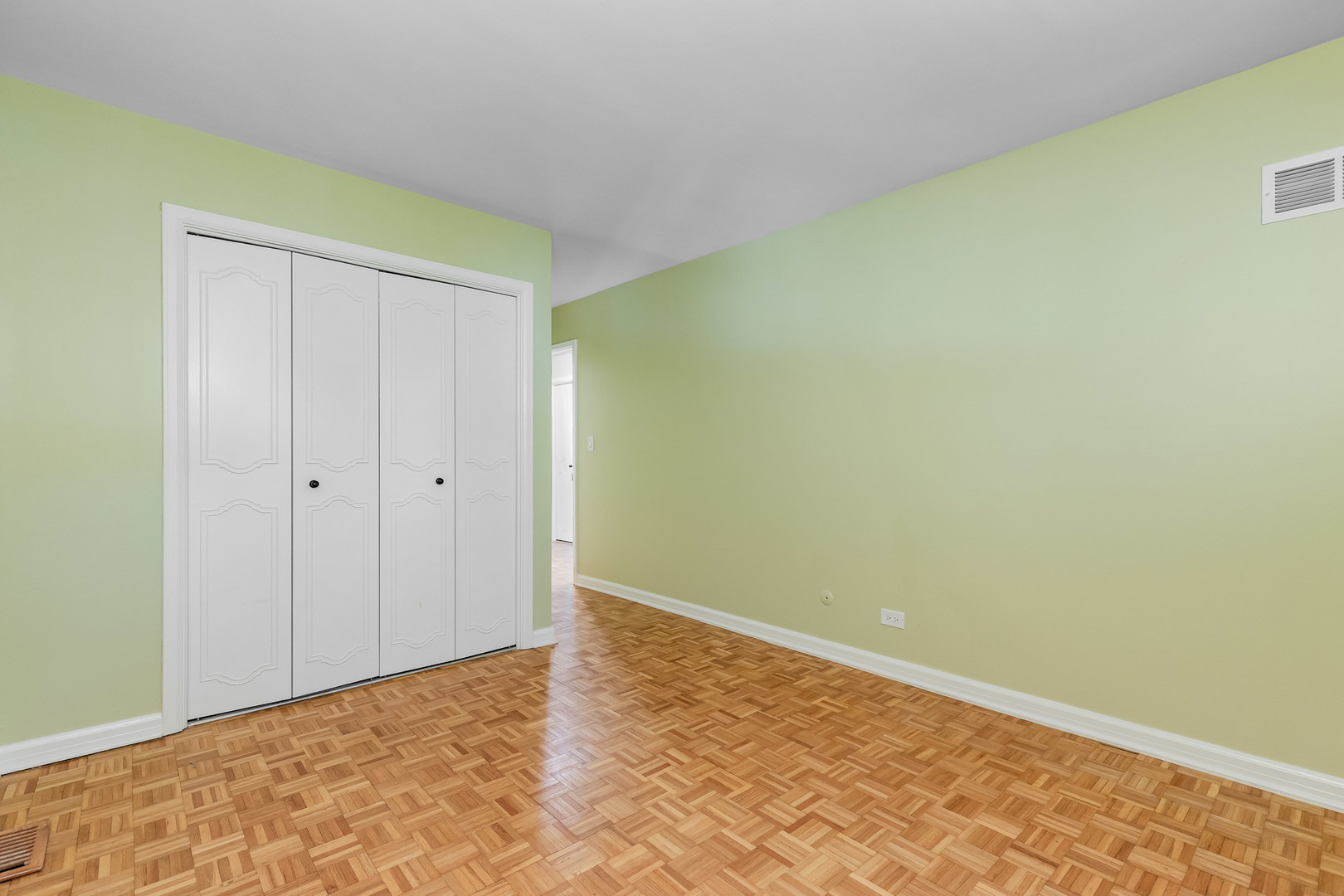 1924 Wilmette Avenue #D, Wilmette, IL 60091