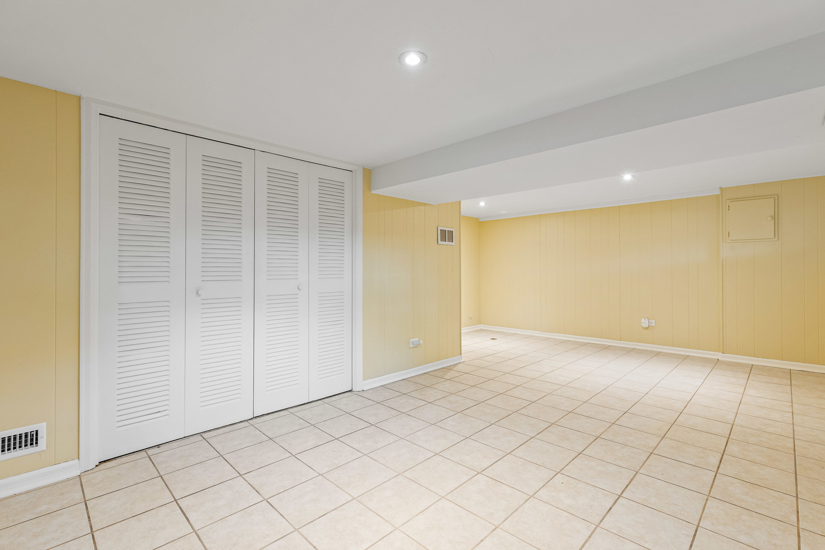 1924 Wilmette Avenue #D, Wilmette, IL 60091