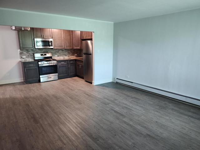 7840 W 103 Street #8, Palos Hills, IL 60465