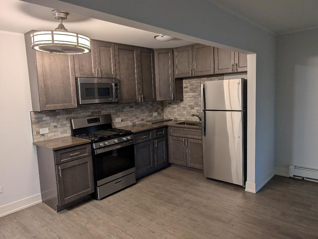 7840 W 103 Street #8, Palos Hills, IL 60465