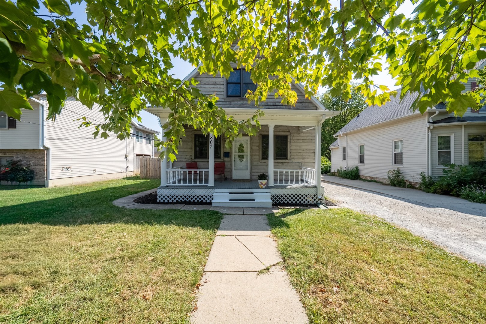 807 E Wood Street, Bloomington, IL 61701