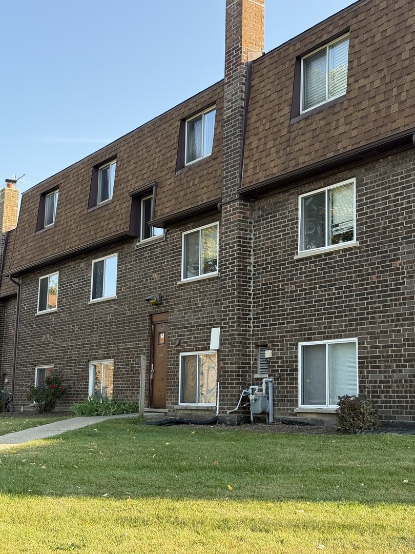 115 Boardwalk Street #2E, Elk Grove Village, IL 60007