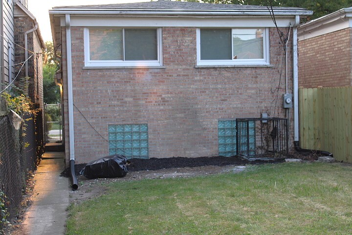 7709 S Champlain Avenue, Chicago, IL 60619