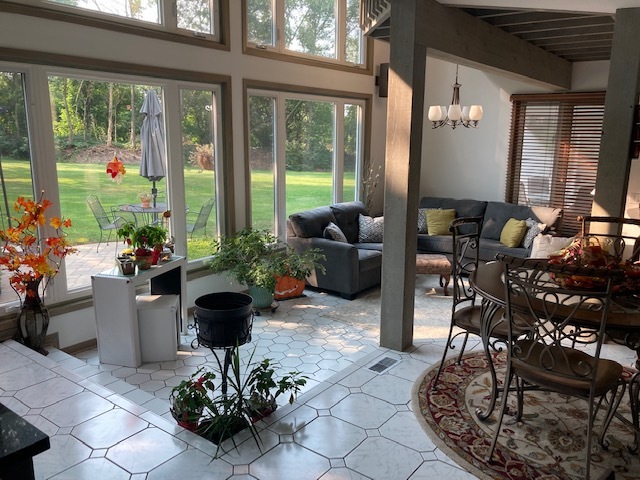 1421 Kirkwall Court, Inverness, IL 60010