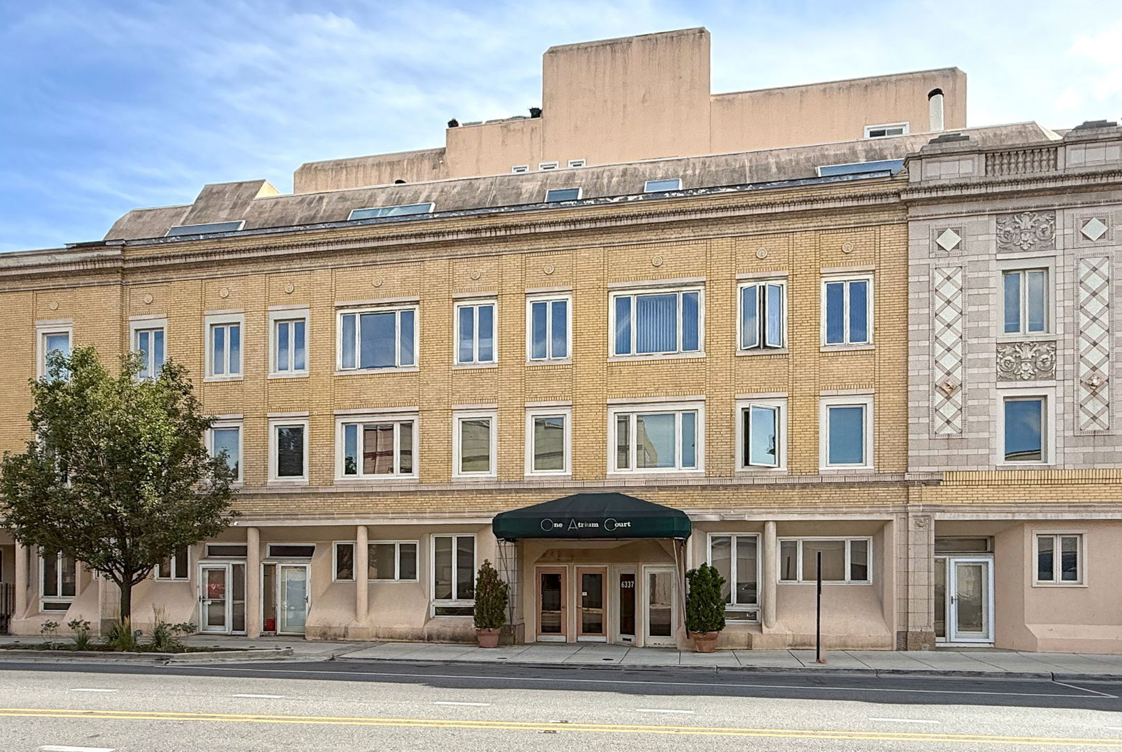 6337 Roosevelt Road #309, Berwyn, IL 60402