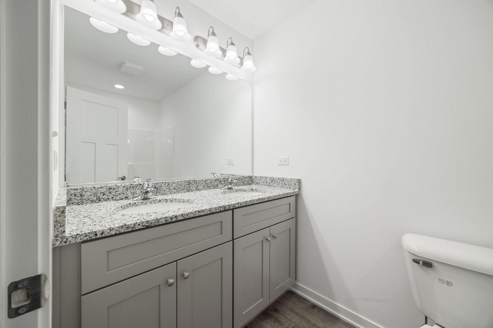 1232 Gillespie Lane, Yorkville, IL 60560