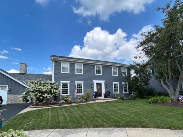 1572 Clemson Drive, Naperville, IL 60565