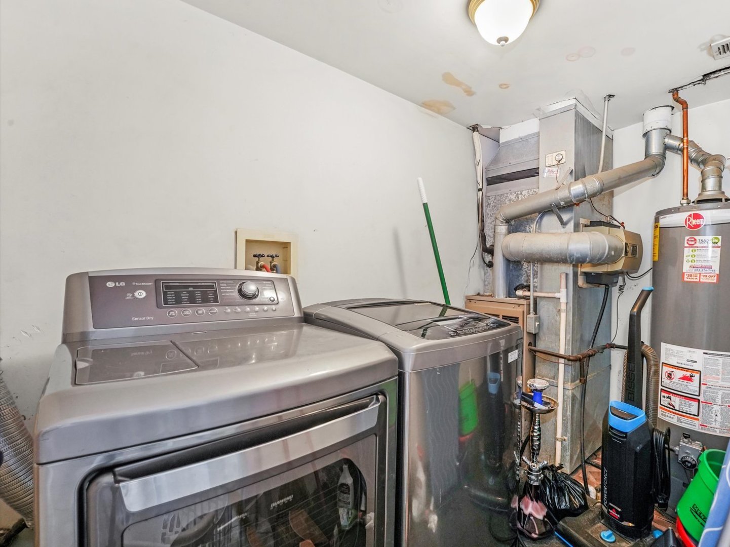14541 S MARQUETTE Avenue, Burnham, IL 60633
