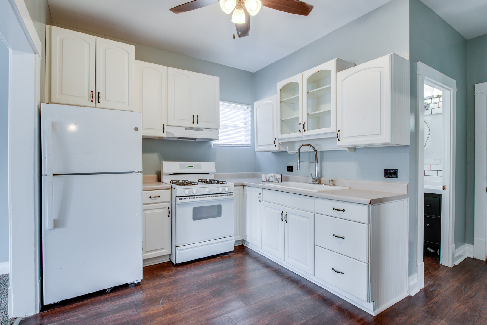 830 Porter Street, Joliet, IL 60432