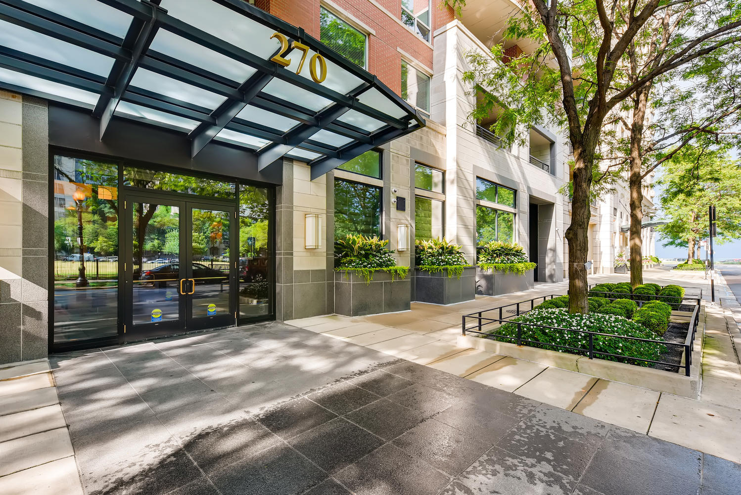 270 E Pearson Street #1402, Chicago, IL 60611