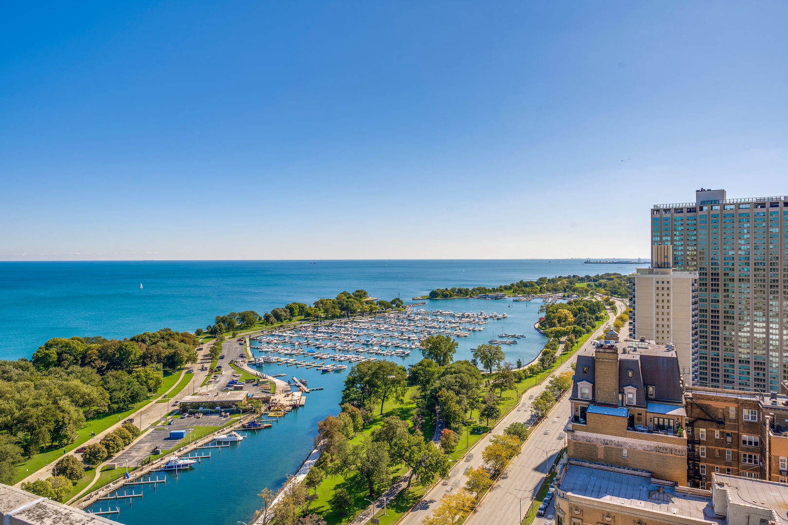 3550 N Lake Shore Drive #1923, Chicago, IL 60657