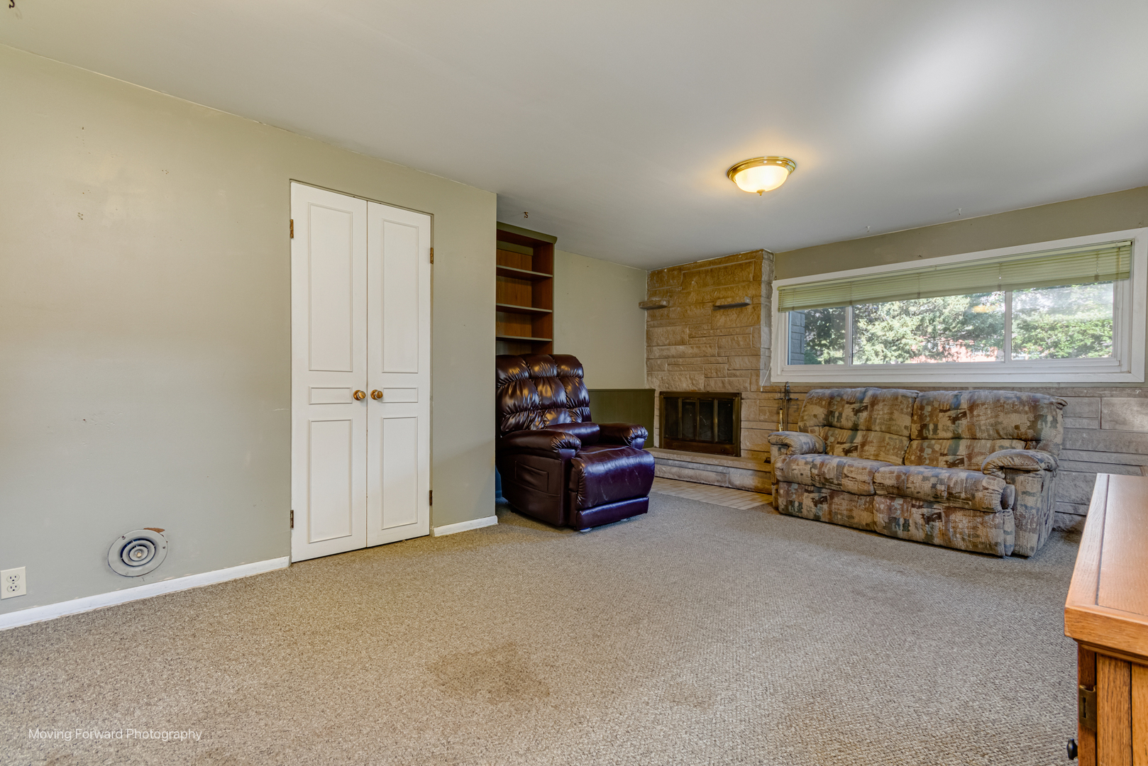 126 Rosedale Court, Bloomingdale, IL 60108