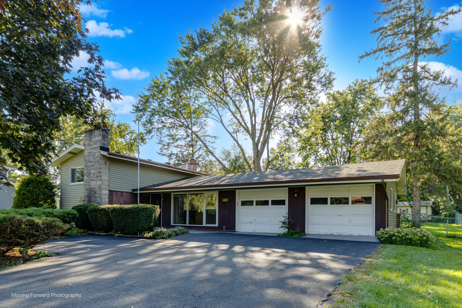 126 Rosedale Court, Bloomingdale, IL 60108