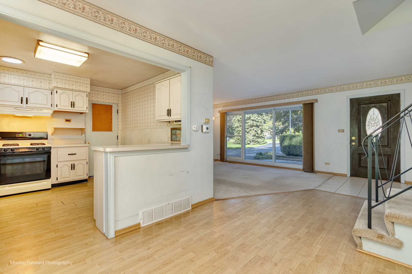 126 Rosedale Court, Bloomingdale, IL 60108