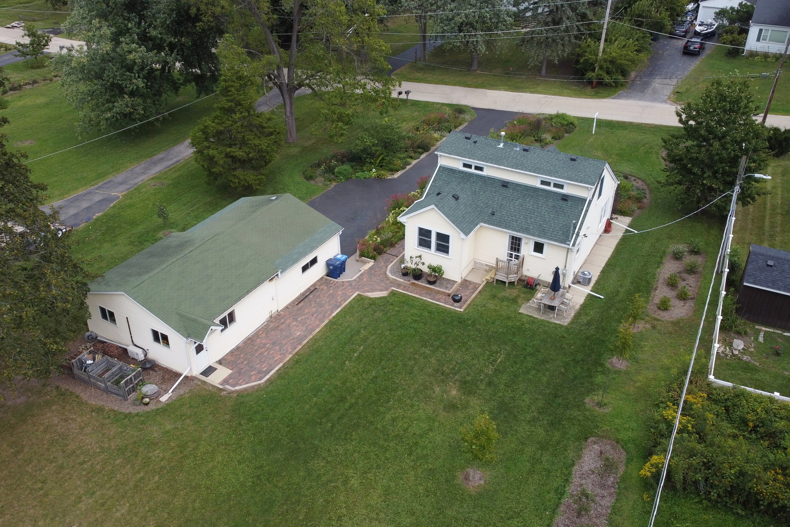 732 Rogers Road, Gurnee, IL 60031