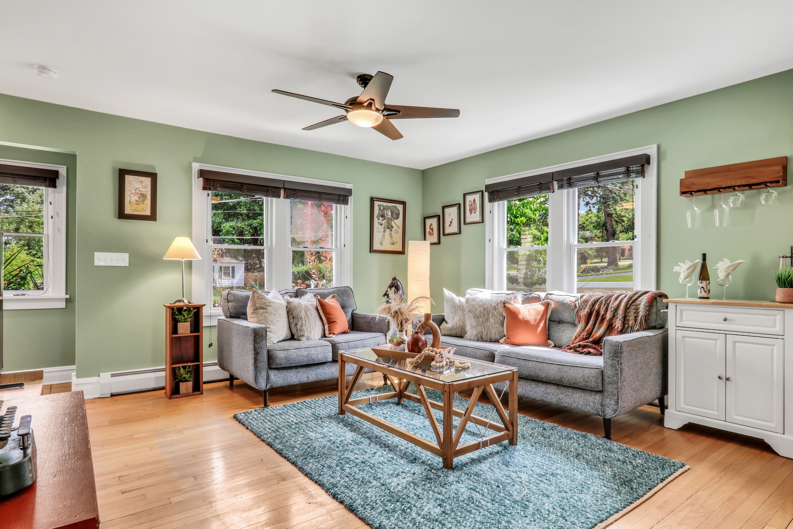 732 Rogers Road, Gurnee, IL 60031